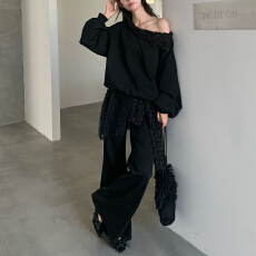 批发官图 港风辣妹纯欲斜肩露锁骨<b class='q'>蕾丝</b>拼接长袖上衣+高腰<b class='q'>打底裤</b>两件套