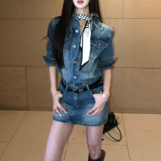批发官图 炸街翻领纽扣<b class='q'>牛仔</b><b class='q'>连衣裙</b>2026春秋新款洗水做旧软糯辣妹短裙