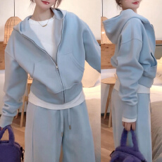 批发官图 高级感运动服套装春秋2026新款休闲短款<b class='q'>卫衣</b>两件套减龄时尚