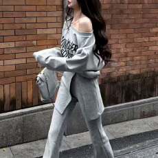 批发官图 气质时尚字母印花<b class='q'>卫衣</b>2026春秋新款高腰显瘦屁帘微喇裤套装