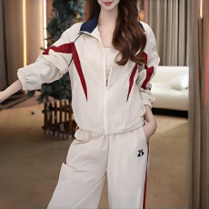 批发官图 美式休闲运动套<b class='q'>装</b>2026春秋新款立领拉链外套女直筒<b class='q'>裤</b>两件套