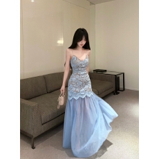 批发<b class='q'>实拍</b>设计 蕾丝拼接连衣裙女独特漂亮春装可拆卸下摆网纱长裙