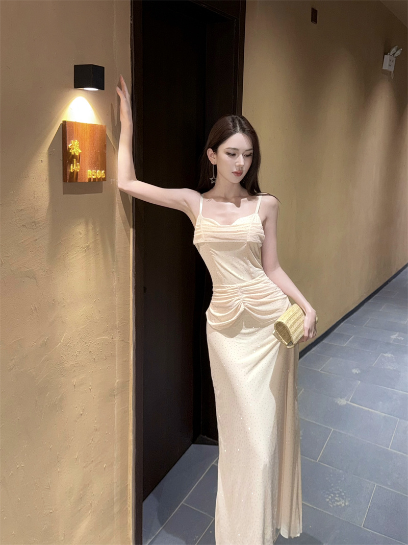 실사 비디오 새로운 핫픽스 연회 예복 섹시함 핫걸 튜브탑 슬립 주름 벨트 가슴 패드 드레스