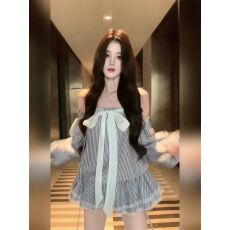 批发甜辣条纹蝴蝶结法式连衣裙新款显瘦气质蓬蓬短裙秋季清新<b class='q'>可爱</b>简约