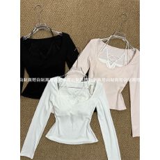 批发人棉260克纯欲辣妹蕾丝拼接爱心长袖T恤女早春设计感带胸垫<b class='q'>打底衫</b>