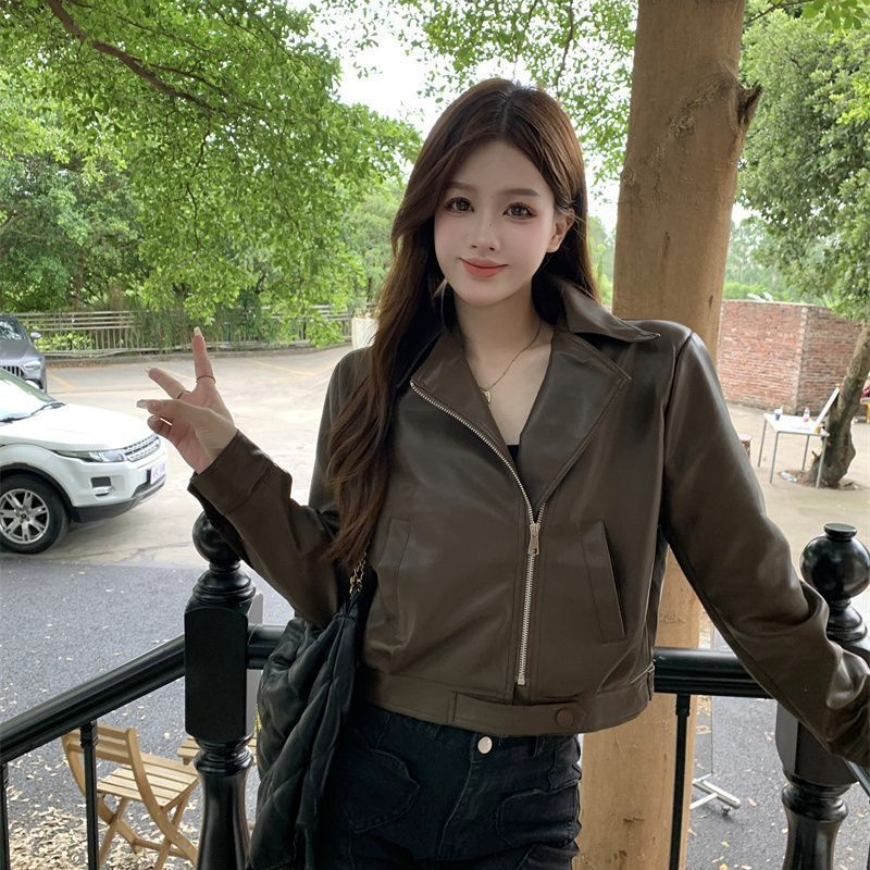 쇼트 스타일 가죽 재킷 여성 코트 봄 가을 패션 슬림해 보이는 가죽 재킷 품격 폴로 칼라 작은 키 PU 가죽 슬림해 보이는 다용도 재킷