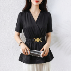 批发<b class='q'>大码</b>V领女装衬衫2026时尚休闲宽松显瘦微胖纯色简约百搭上衣