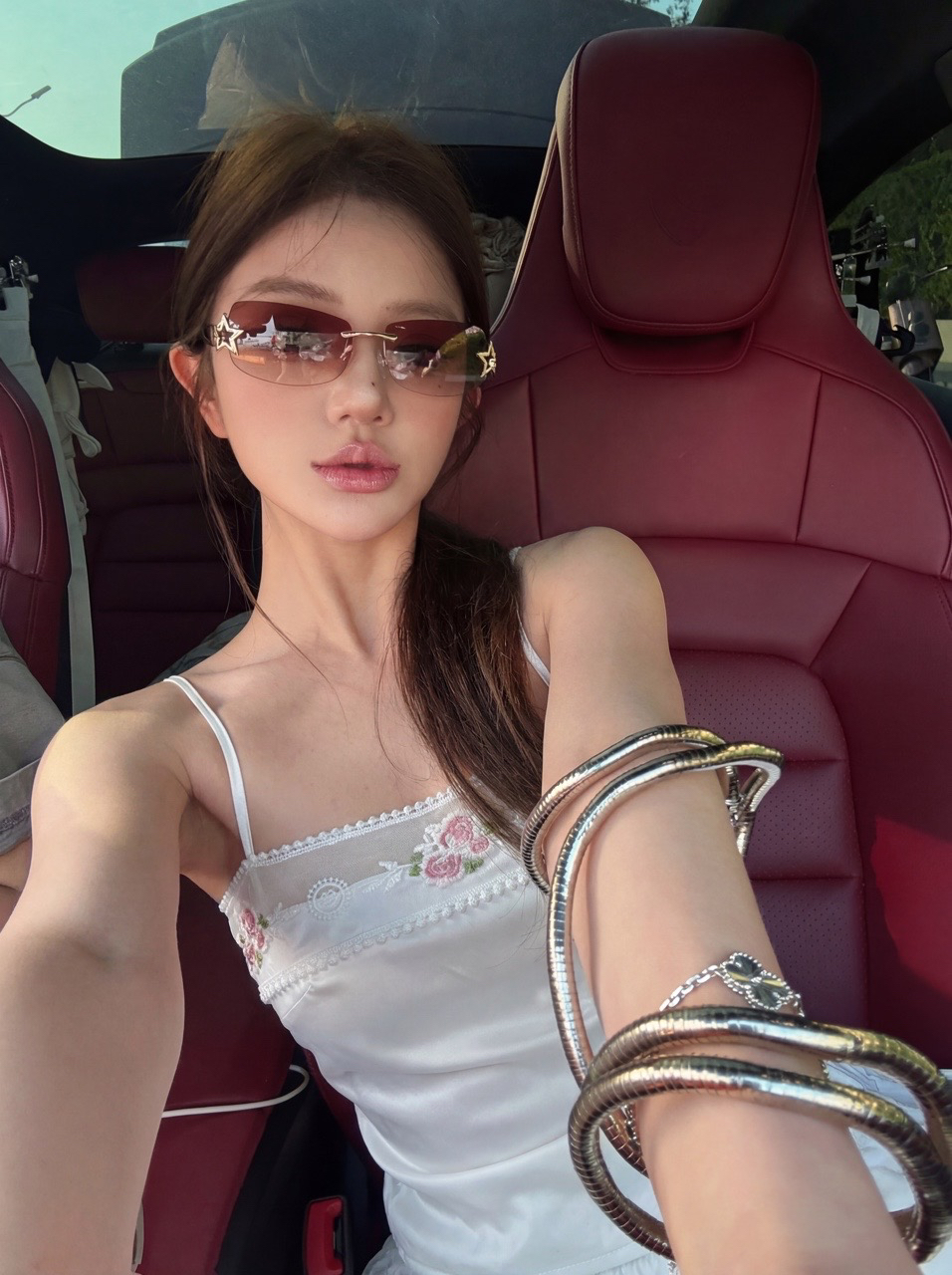 장미 자수 새틴 슬립