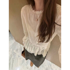 lilian~OUUR miluroom韩系简约蕾丝花边拼接丝绒长袖小衫女