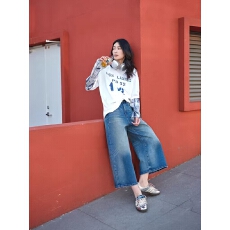 批发春<b class='q'>夏</b>洗水蓝高腰七分牛仔裤