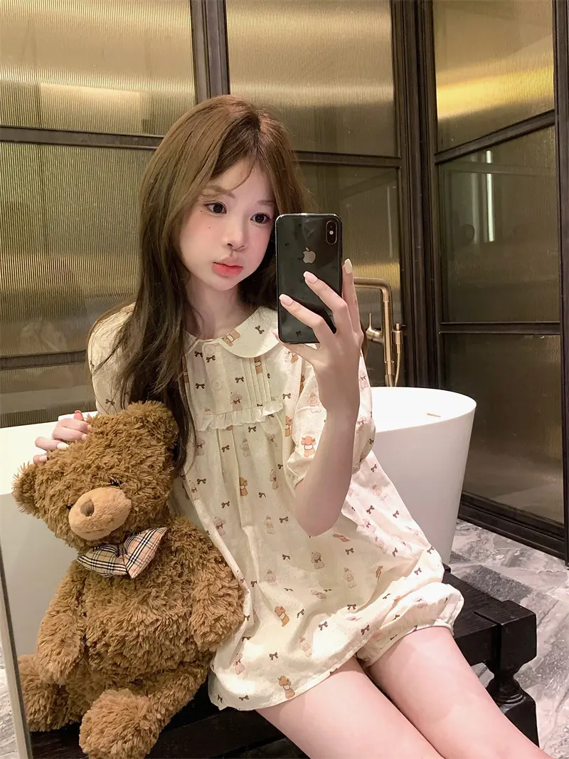 귀여운 벨벳 라운드 넥 홈웨어 세트 상세 이미지 1