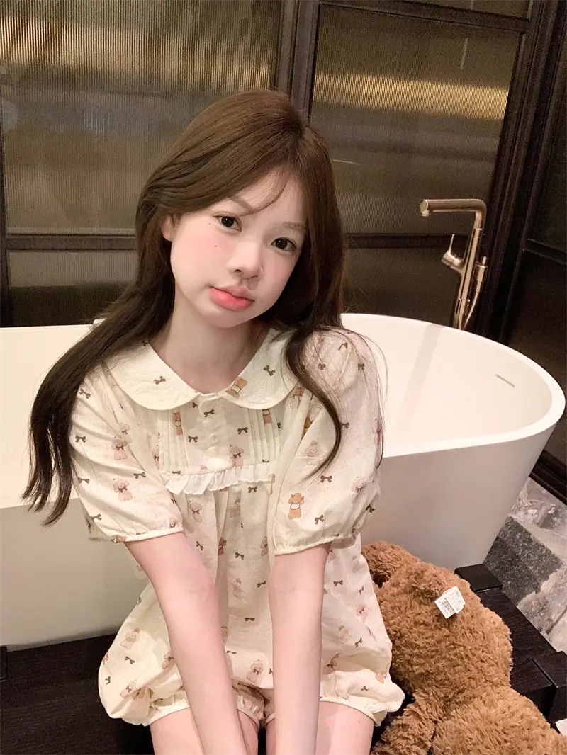 귀여운 벨벳 라운드 넥 홈웨어 세트 상세 이미지 5