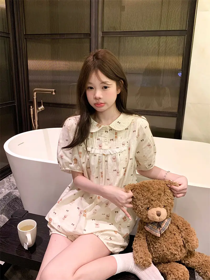 귀여운 벨벳 라운드 넥 홈웨어 세트 상세 이미지 10