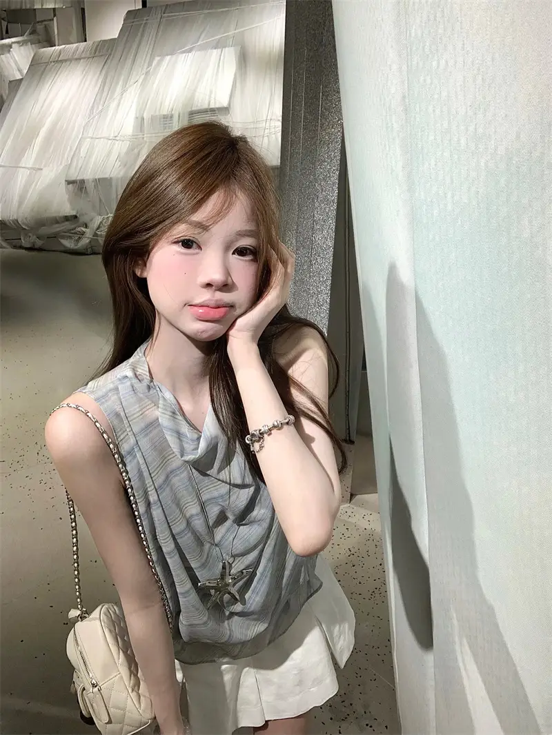 블루 체크 쉬폰 홀터 민소매 상세 이미지 1