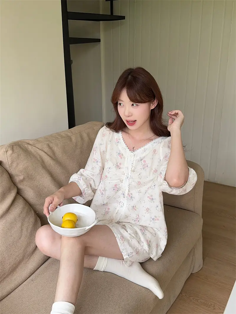 한국 스타일 레이스 소프트 홈웨어 세트 상세 이미지 3