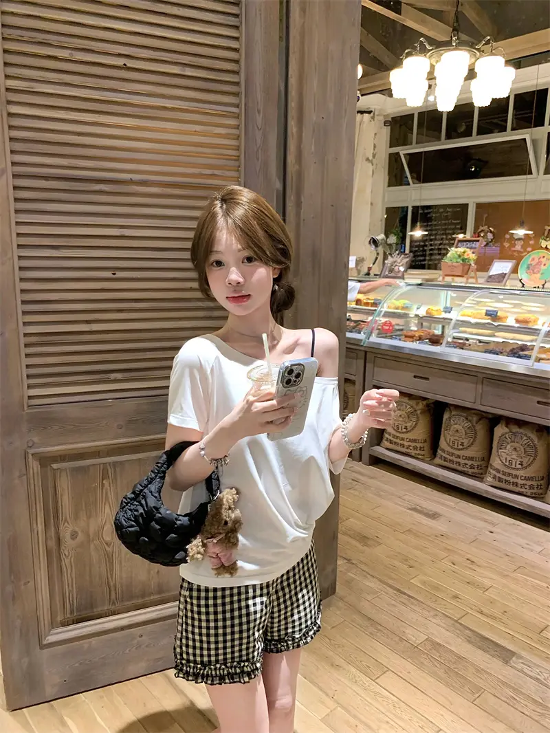 루즈핏 원숄더 오프숄더 반소매 티셔츠 상세 이미지 2