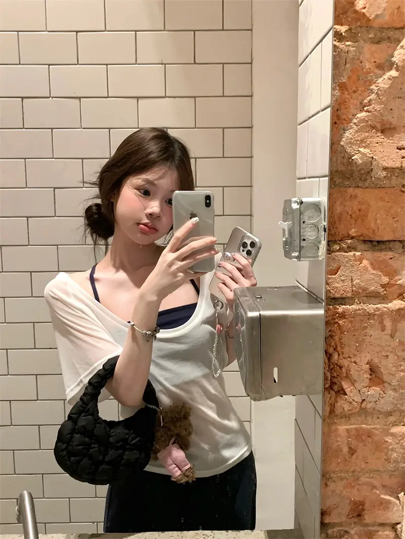 자연스러운 핏 블라우스 티셔츠 상세 이미지 5