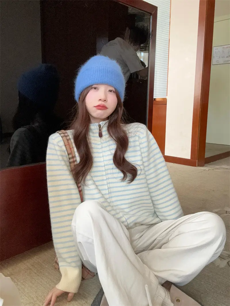 한국인기 배색 스트라이프 루즈핏 니트 가디건 상세 이미지 7