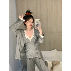 批发实拍 舒适亲肤v领蕾丝边吊带可外穿家居服<b class='q'>三件套</b><b class='q'>睡衣</b>套装