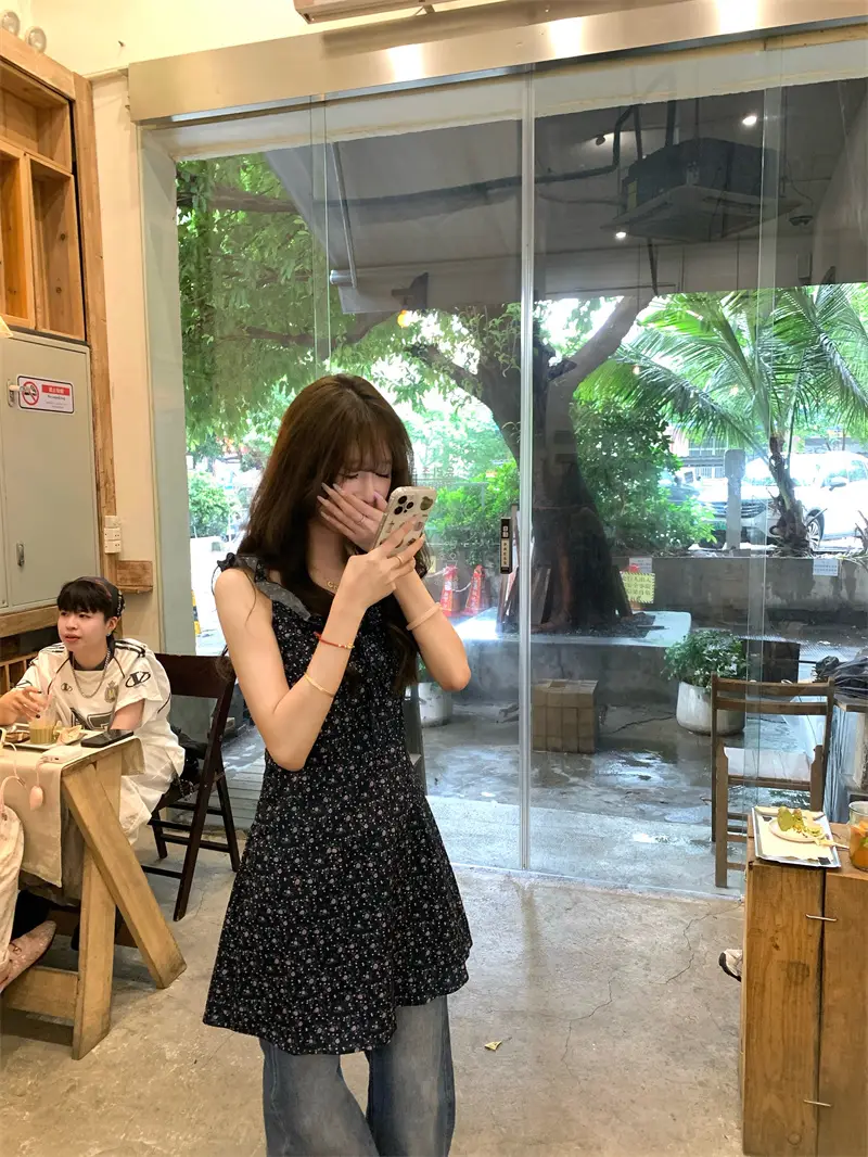 한국인기 V넥 슬리브리스 플라워 원피스 상세 이미지 1