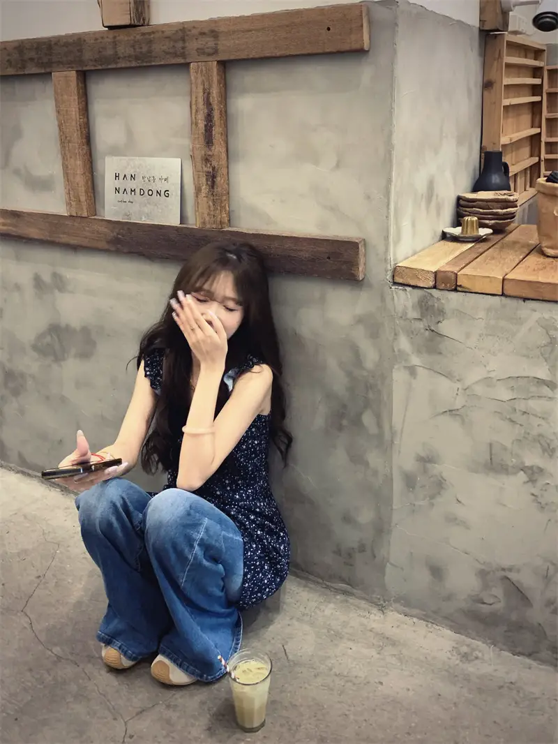 한국인기 V넥 슬리브리스 플라워 원피스 상세 이미지 5