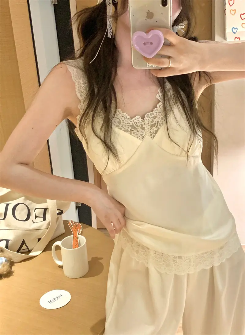레이스 V넥 브라탑 홈웨어 세트 상세 이미지 3