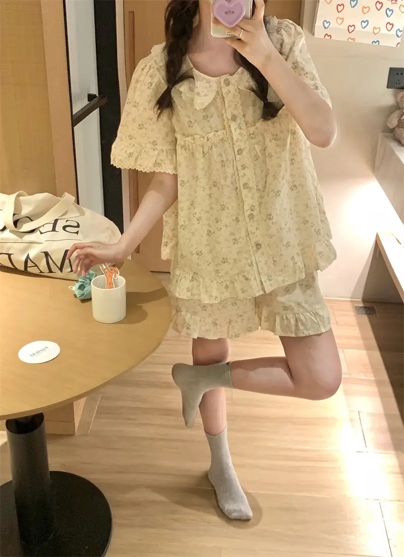 러블리 레이스 칼라 플라워 홈웨어 세트 상세 이미지 1