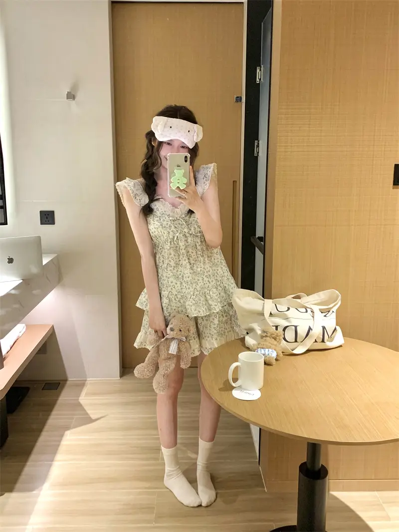 레이스 V넥 슬리브리스 홈웨어 세트 상세 이미지 2