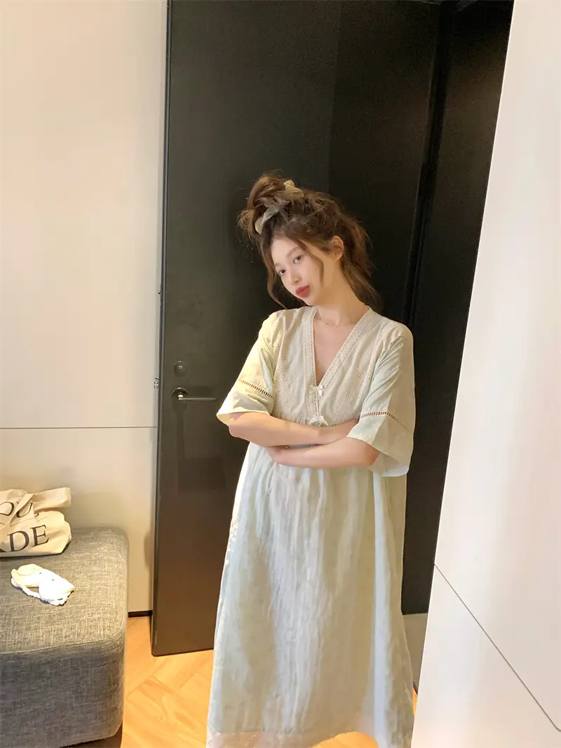 러블리 일본인기 레이스 V넥 미디 나이트드레스 상세 이미지 7
