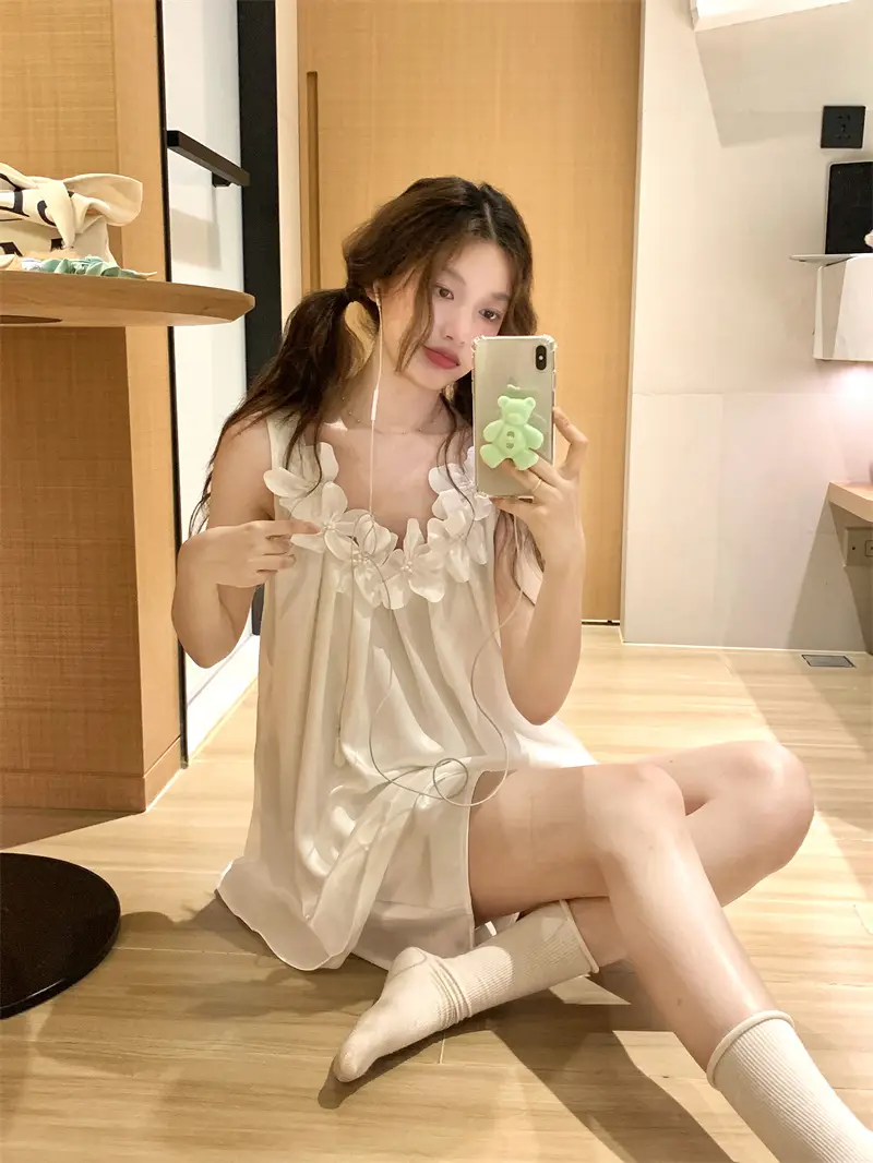 프렌치 스타일 진주 화이트 홈웨어 세트 상세 이미지 7