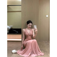 批发实价实拍   度假风收腰显瘦扭结V领无袖<b class='q'>波点</b>裙