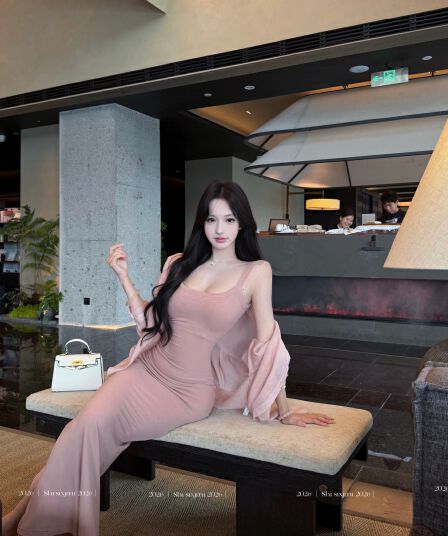 정가 실사 자외선 차단 셔츠 긴팔 u 칼라 몸매 가꾸기 다용도 슬립 드레스 포함 가슴 패드 드레스