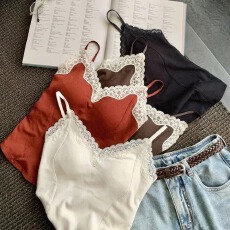 批发特价不减 秋冬磨毛蕾丝宽带背心女带胸垫一体杯吊带保暖女