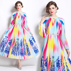 批发原创2026高端钉珠定位印花压褶珍珠扣百褶长裙