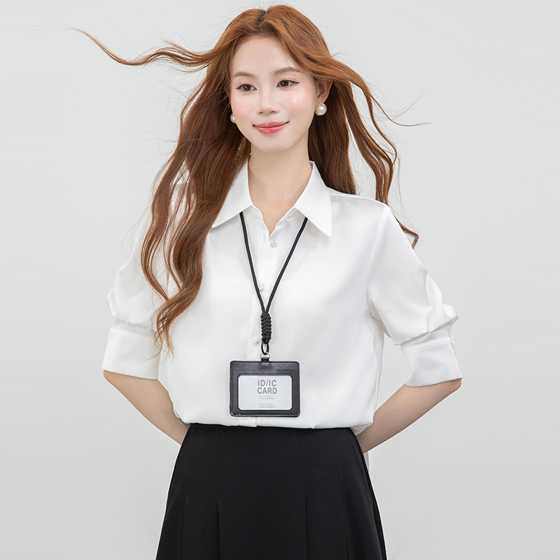 실사 2026 여름 고급 센스 품격 경력 5 점 소매 새틴 여성 셔츠 긍정적 인 로드 중 출퇴근 맨위 ol 흰 셔츠