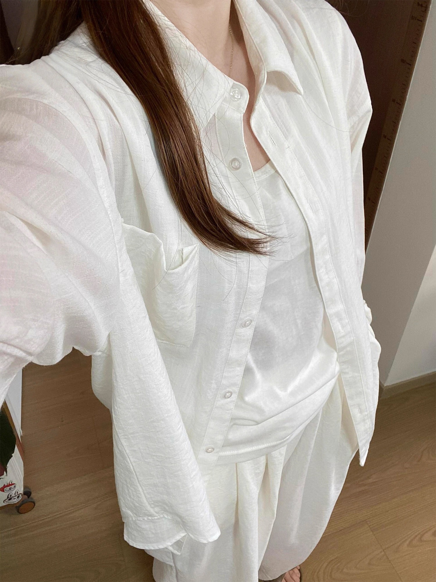 화이트 아마 여성 셔츠 여름 얇은 스타일 빛 사람들 높음 지혜 센스 재킷 루즈핏 느긋한 오래된 돈 바람 면 린넨 긴팔 셔츠