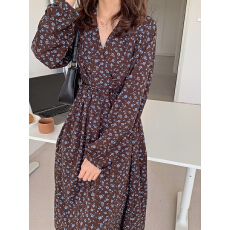 批发有货 实拍 法式简约慵懒V领抽绳系带<b class='q'>收腰</b>口袋灯笼袖<b class='q'>连衣裙</b>