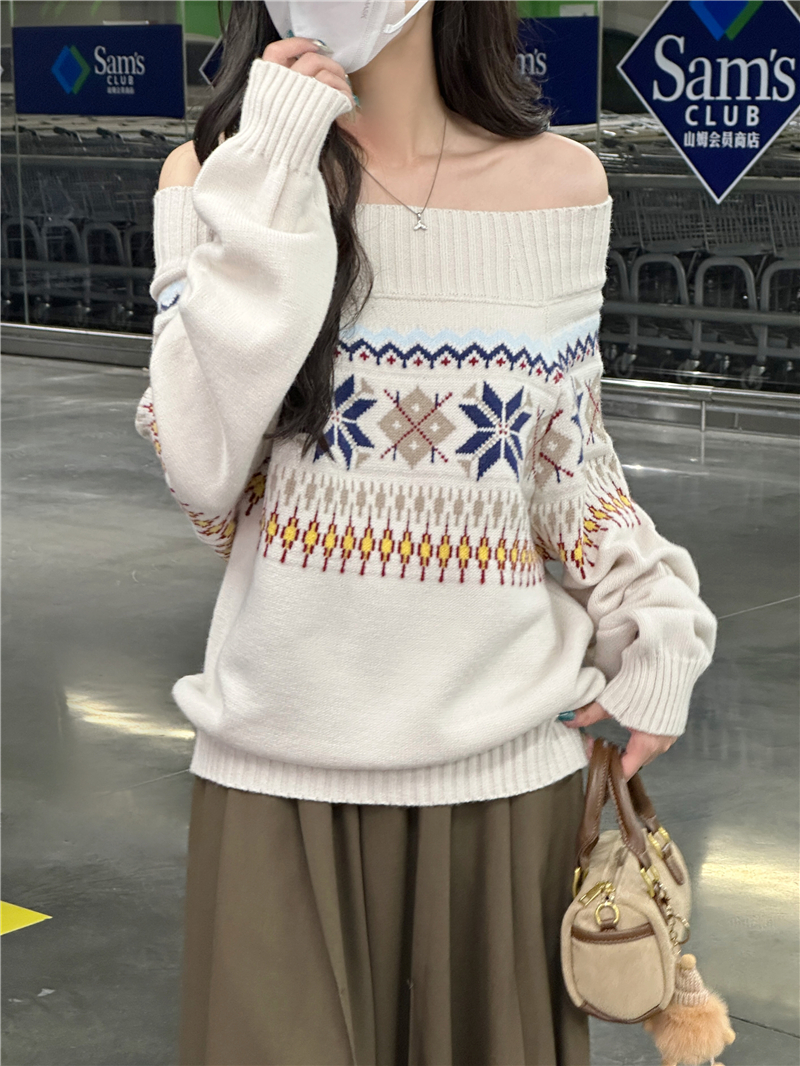 Shooted Fair Isle V-neck Top for Women with Unique Design, Long Sleeve Knit Sweater, Autumn/Winter, Youthful and Unique