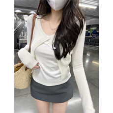 批发实价实拍一粒扣设计感针织<b class='q'>开衫</b>外套女复古修身长袖上衣