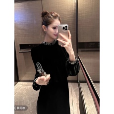 批发法式小香风黑色丝绒连衣裙女2026秋季新款小众设计感显瘦宴会裙子