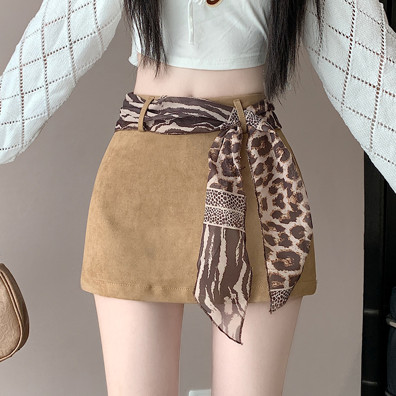 FA36970# 复古辣妹鹿皮绒配丝巾设计感高腰修身显瘦百搭时髦半身裙女 服裝批發女裝批發服飾貨源