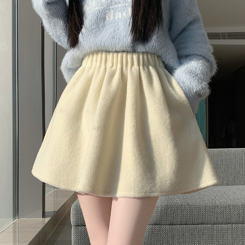MY15449# 白色羊羔毛毛呢半身裙女冬季新款小个子加厚a字裙毛毛短裙女...