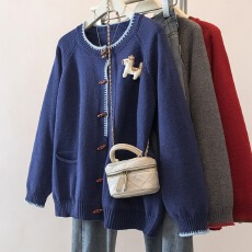 批发实拍大码设计感洋气显瘦毛衣外套2026新款时尚减龄针织上衣女