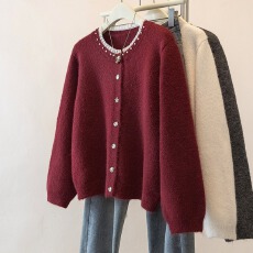 批发<b class='q'>实拍</b><b class='q'>大码</b><b class='q'>女装</b>新年红色重工钉珠拼接蕾丝毛衣开衫气质减龄针织外套