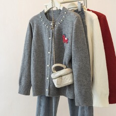 批发实拍大码重工钉珠刺绣针毛衣洋气2026<b class='q'>新款</b>显瘦遮肚百搭针织<b class='q'>上衣</b>女