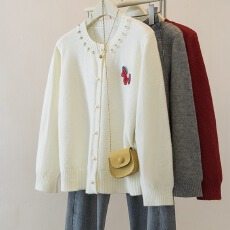 批发实拍大码重工钉珠刺绣针毛衣洋气2026<b class='q'>新款</b>显瘦遮肚百搭针织<b class='q'>上衣</b>女