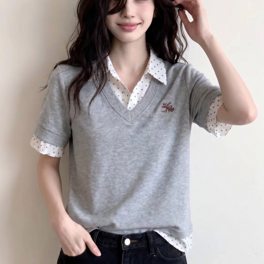 빅 사이즈 디자인 센스 셔츠 칼라 패치워크 티셔츠 페이크 레이어드 반팔 여성 여름 새로운 다용도 슬림해 보이는 표지 고기 맨위