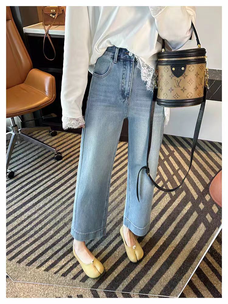 2026 봄 새로운 하늘색 스트레이트 청바지 여성 빅 사이즈 배 모양 몸 루즈핏 슬림해 보이는 와이드 레그 팬츠