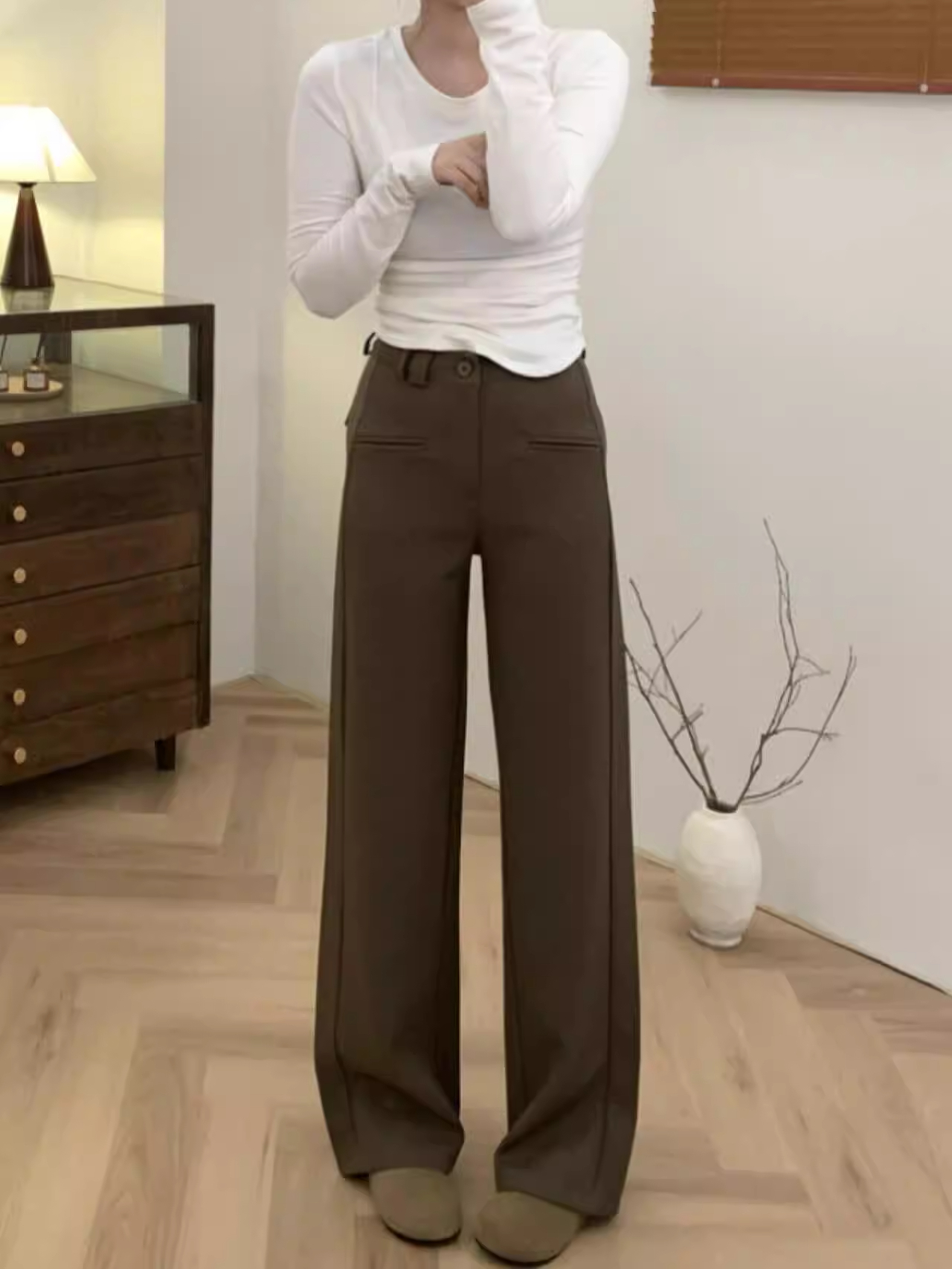 2026 년 새로운 커피 색상 와이드 레깅스 바지 빅 사이즈 하이웨이스트 도루 센스 슬림해 보이는 루즈핏 캐주얼 부츠컷 정장 바지