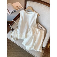 批发白色<b class='q'>蕾丝</b>花边亚麻套装女夏季2026新款休闲显瘦无袖背心<b class='q'>短裤</b>两件套